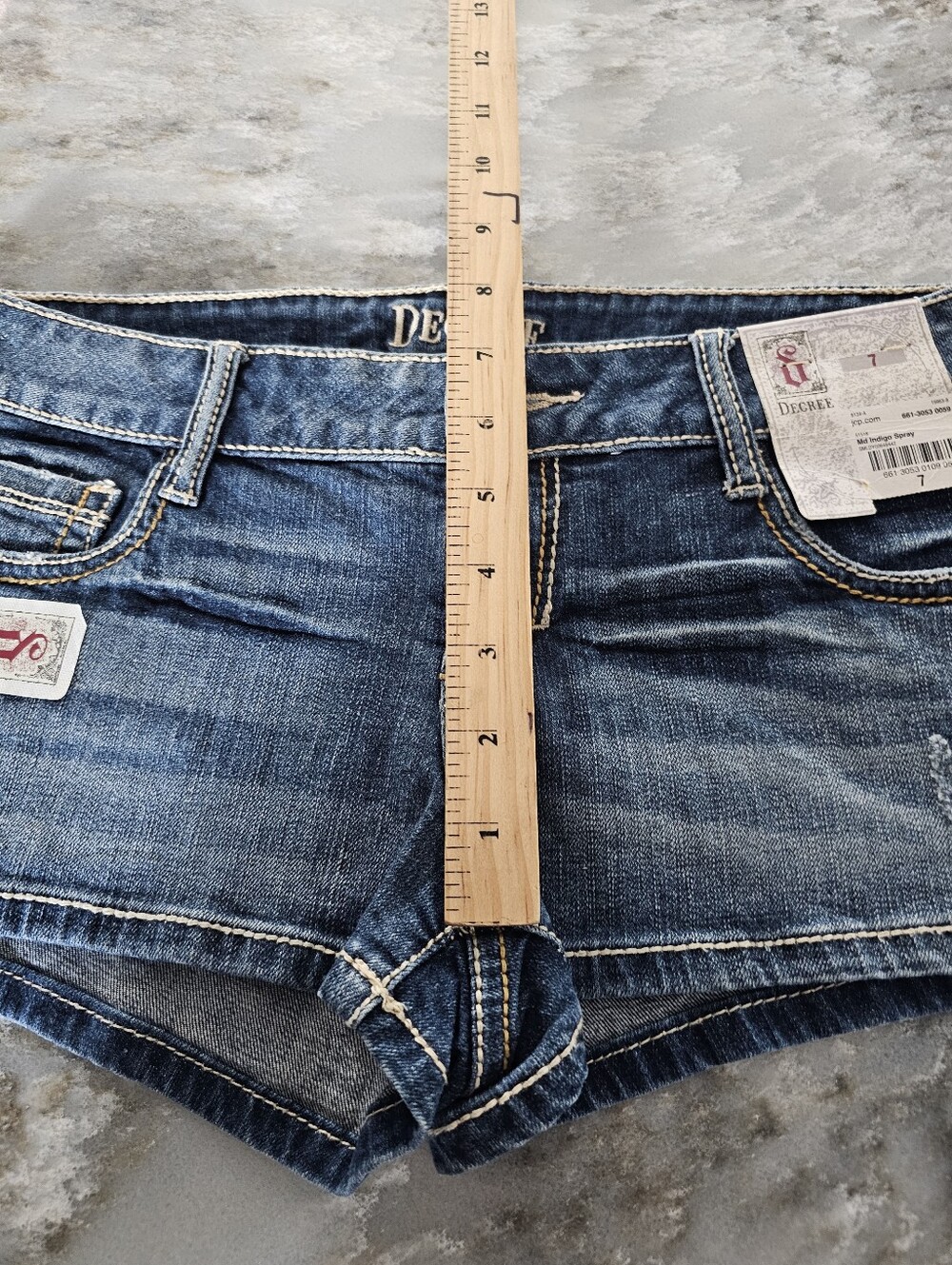 Decree Vintage Y2K Distressed Jean Shorts Size 7 Low Rise Micro Mini Bootie NWT - Picture 7 of 8
